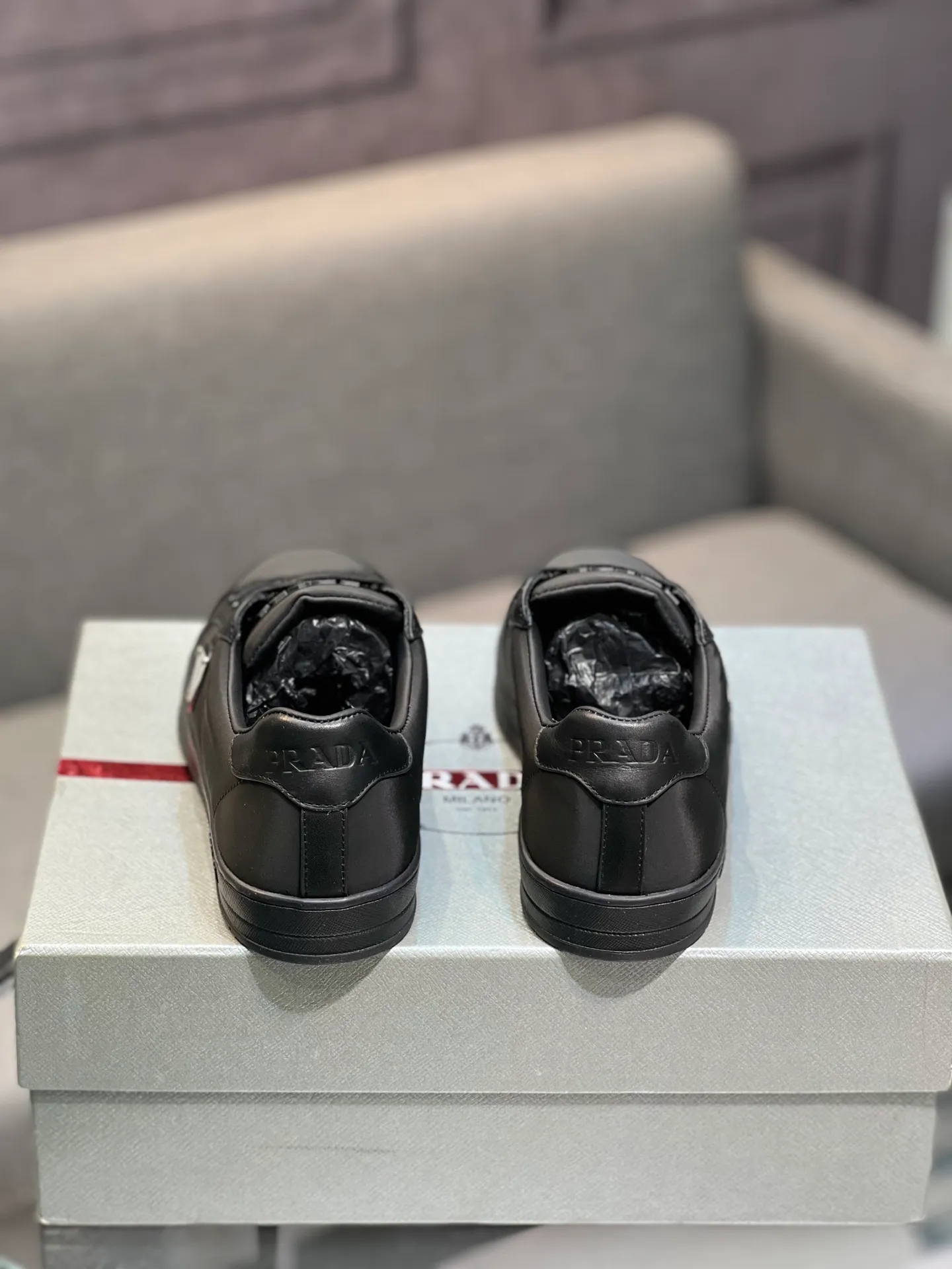Men's shoes 💰540 [PRADA] Men's shoes are popular in the counter, official website synchronization, 1 high-quality shipment ✔️ Original frosted cowhide + cowhide lining, 1🆚1 replica, original sole, 38-45 (45 customized, non-refundable)